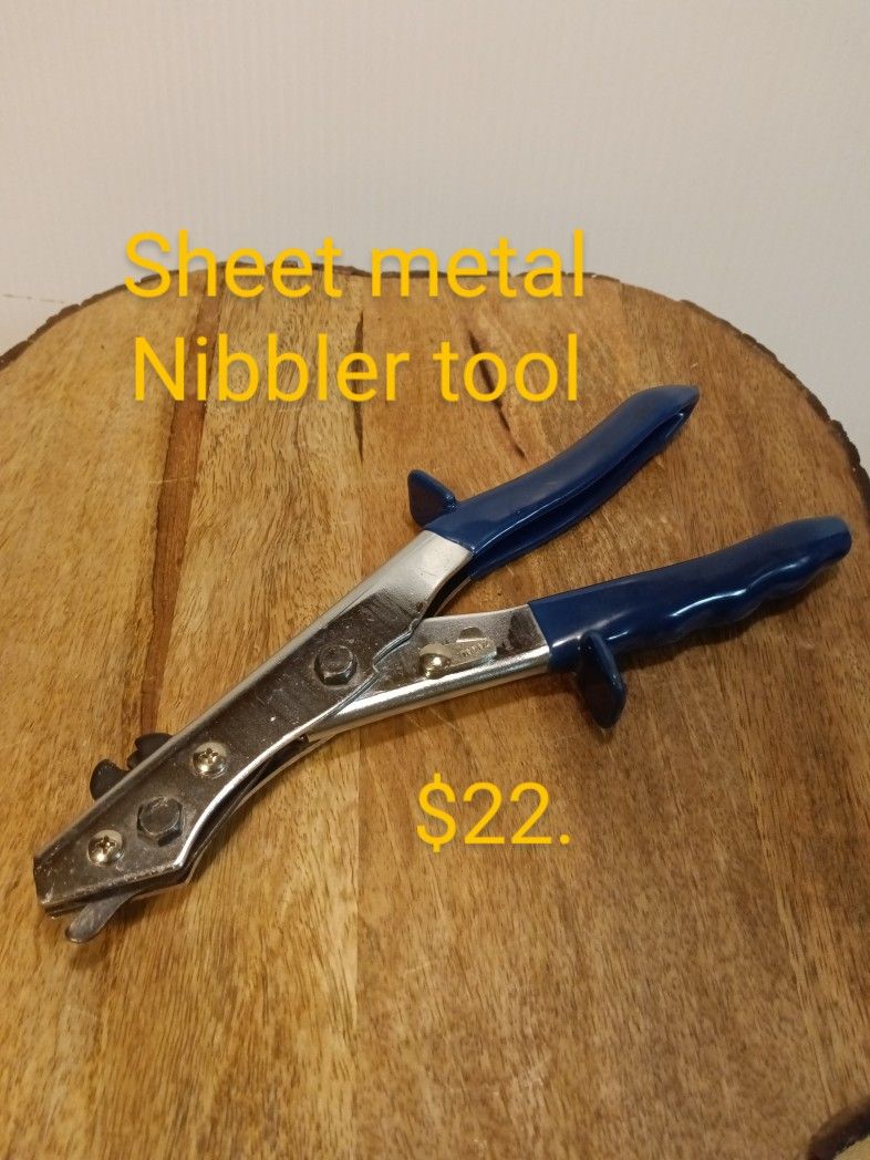 #307... Sheet Metal Nibbler Tool