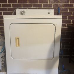 Used Inglis Electric Dryer – Works Great