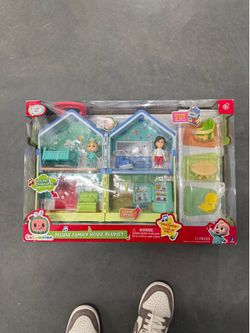 Cocomelon Deluxe Family House Playset (NEW)