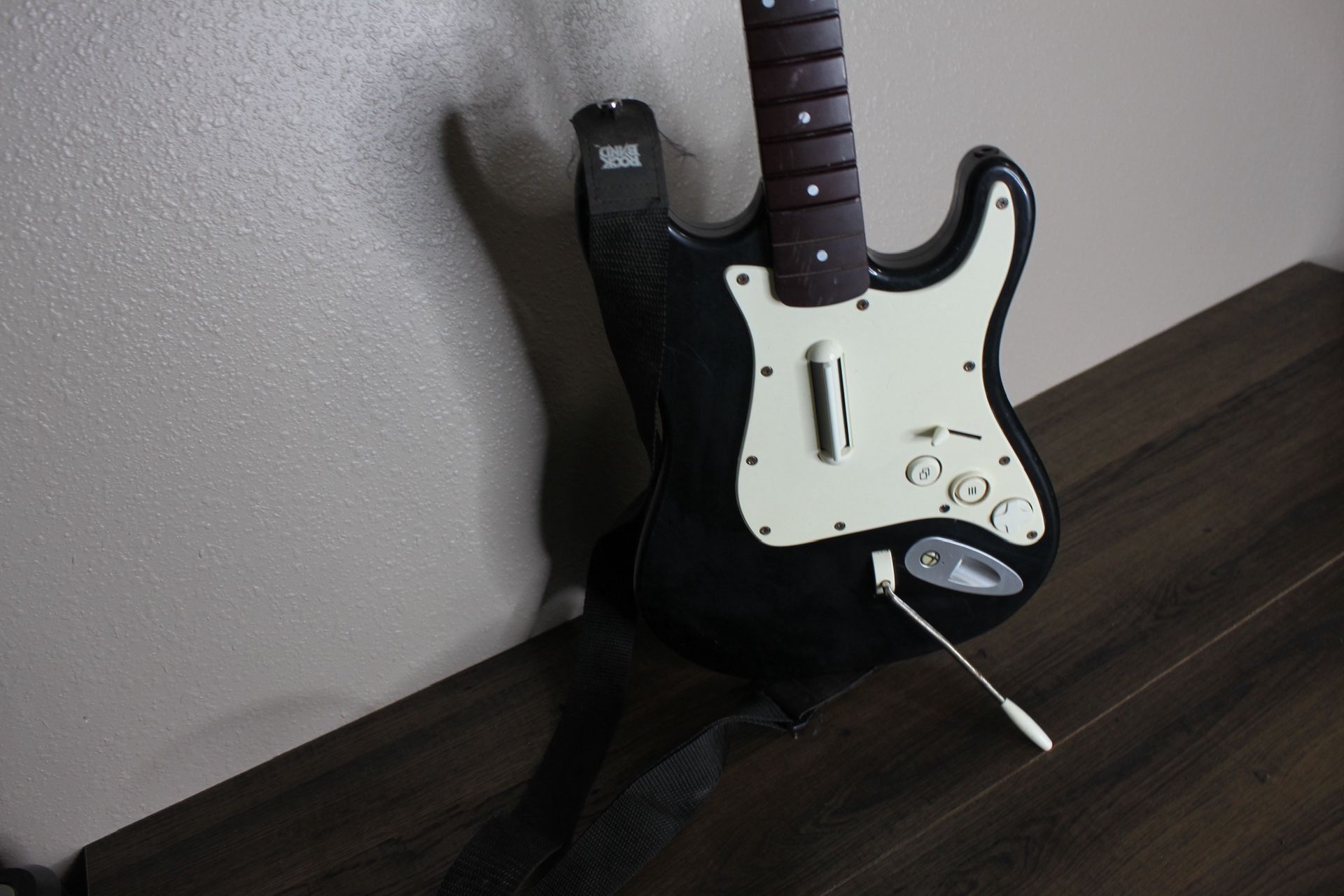 Xbox One Wireless Fender Stratocaster Guitar