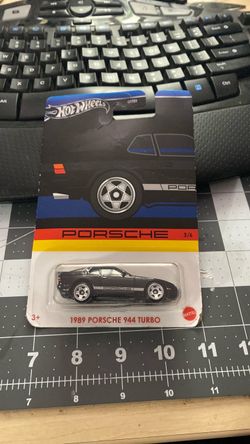 Hot Wheels 1989 Porsche 944 Turbo
