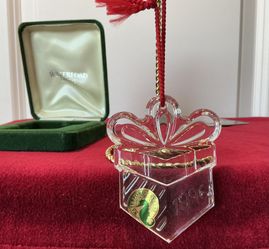 Waterford Crystal Ornament 1996 Christmas Present w/Pouch/Box Rare/Retired