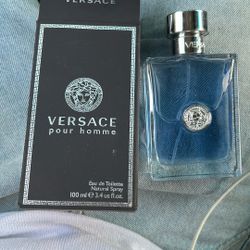 Versace Cologne 