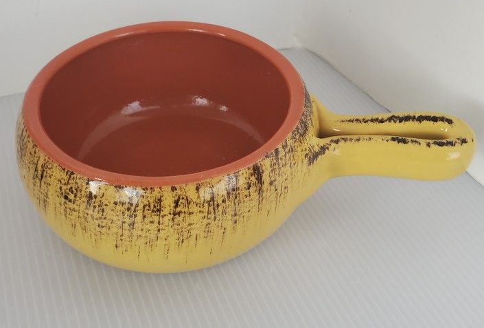 De Silva Pottery Terracotta Yellow Handle Soup Bowl Made in Italy 5.5" Dish