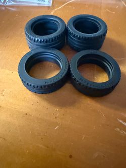Lego Tires 43.2 x 22 ZR(2), 43.2 x 14(2)