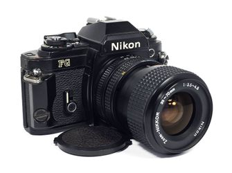 Nice Black Nikon FG 35mm SLR FILM Camera w/ Nikon 35-70mm Zoom Manual Focus Lens - WORKS GREAT!