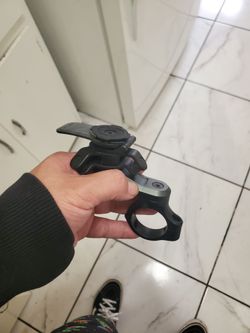 Quadlock shock observer for harley