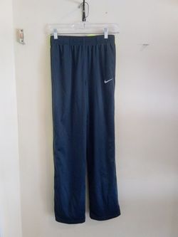 Nike youth pants