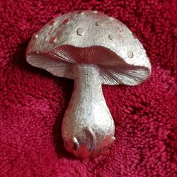 Vintage 1960s Mamselle Pin Brooch Gold Tone Signed