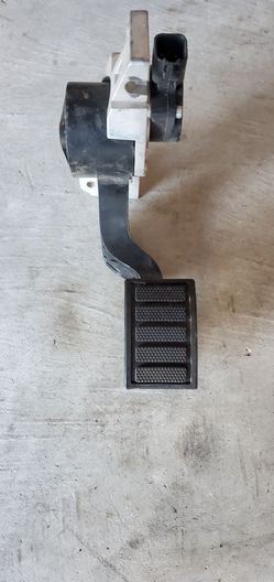 Volvo accelerator pedal