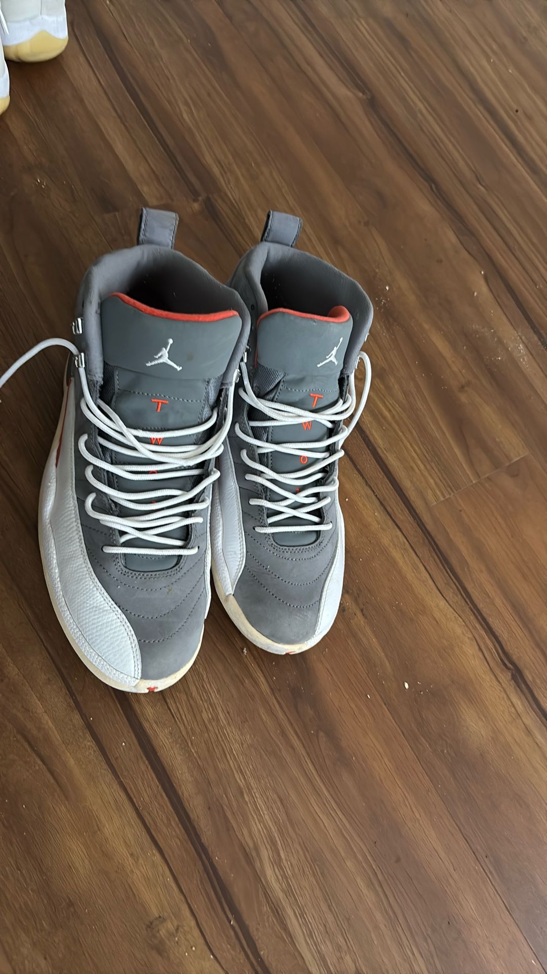 Looking To Sale