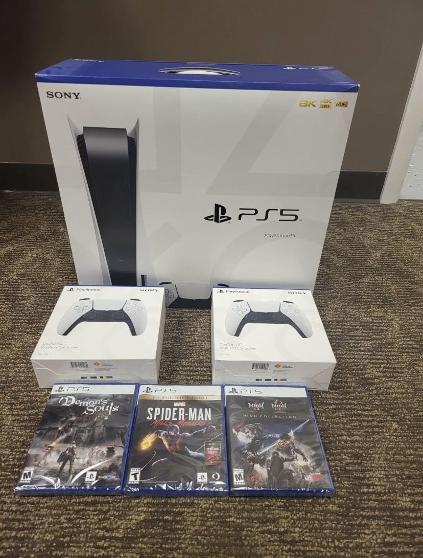 console disc version Bundle Comes with 3 Games + 2 Controllers Brand new