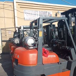 FORKLIFT TOYOTA HYSTER YALE