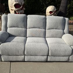Recliner couch Sofa Loveseat 
