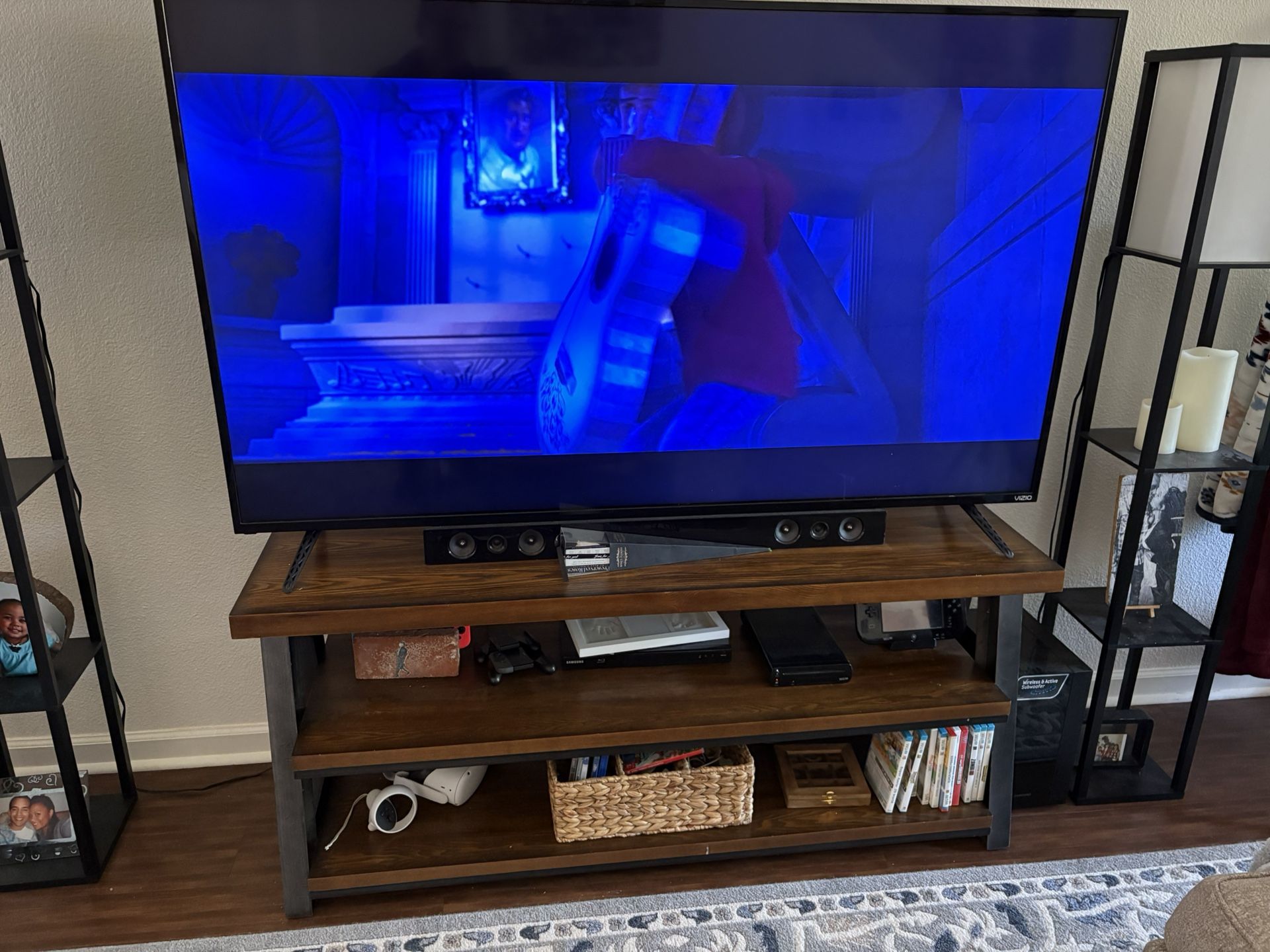 70inch Vizio And Stand