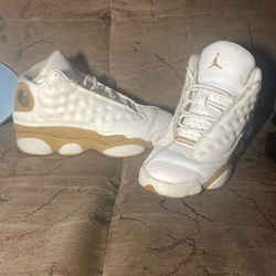 Women’s Jordan’s size 5 