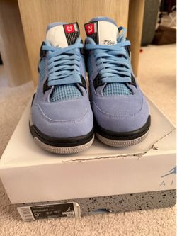 Jordan 4 UNC (Size 9.5)
