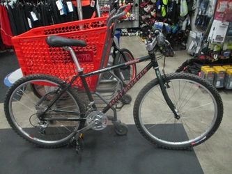 Used Rocky Mountain Whistler 26" 21 Speed Mountain Bike