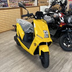 Lifan Venom E3 eScooter. Street Legal. (32mph/75miles battery)
