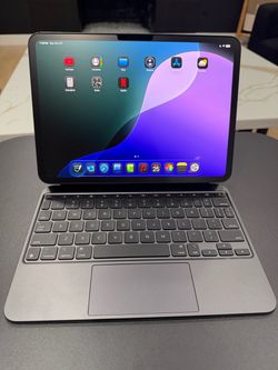 Ipad Pro M4 - Excellent Condition- 100% battery