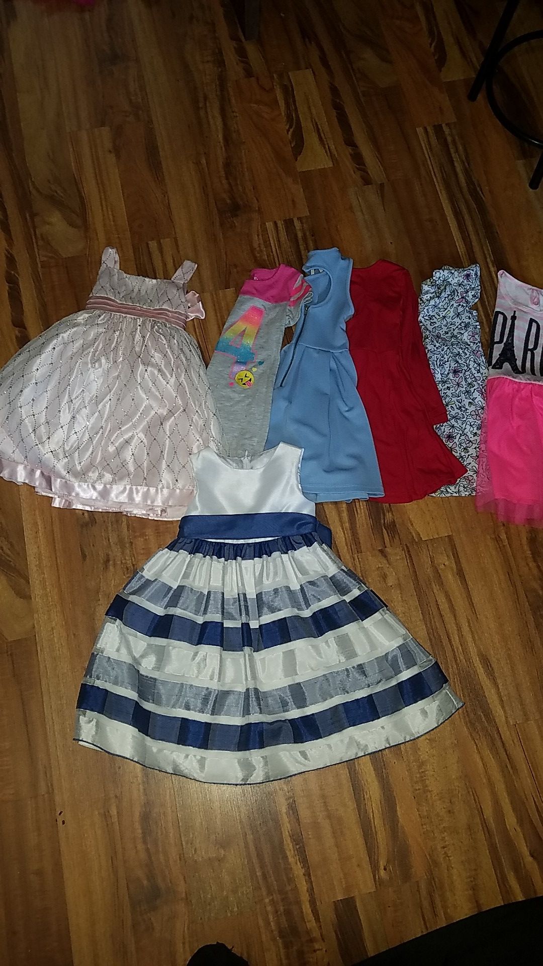 Girls size 4 dress
