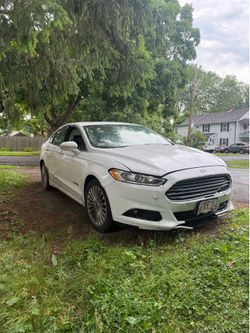 Ford fusion titanium ,2013 hybrid
