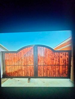 Custom Double gate