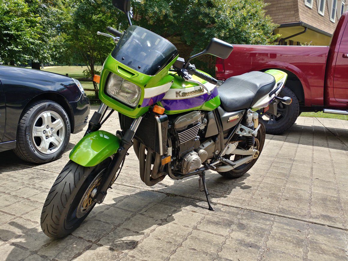 Kawasaki ZRX1200R