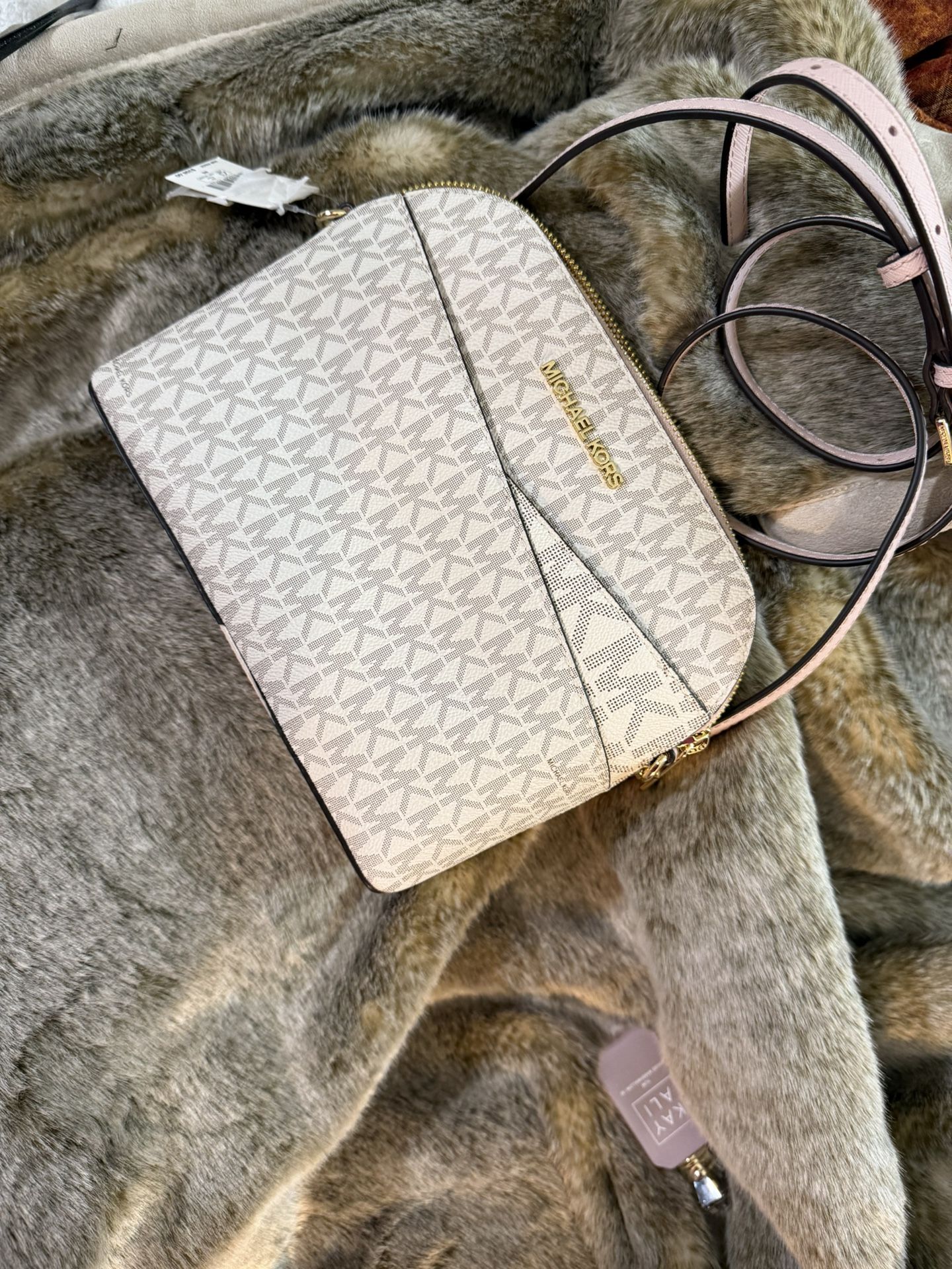 NWT Michael Kors Crossbody Vanilla Acorn/blush pink $398 Retail Wallet Sold Separately