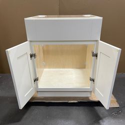 Vanity Shaker Cabinet / Please Read Detail