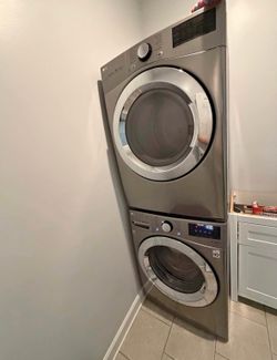 LG Stackable Washer & Dryer
