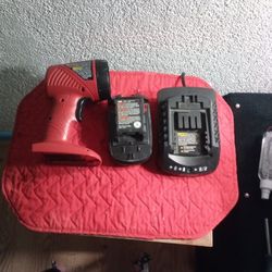 Skil  Flash Light  Works  Like  New!!!!?