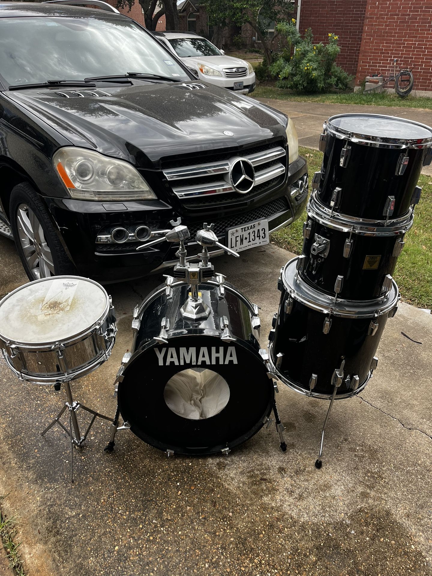 Yamaha Power V Drum Set