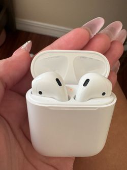 Apple AirPods Gen 2