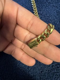 Jaxxon gold bracelet