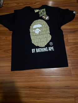 Bape shirt small 40$