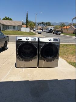samsung frontload washer and gas dryer