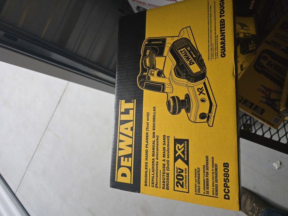 DCP580B DeWalt Brushless Hand Planer Tool Only