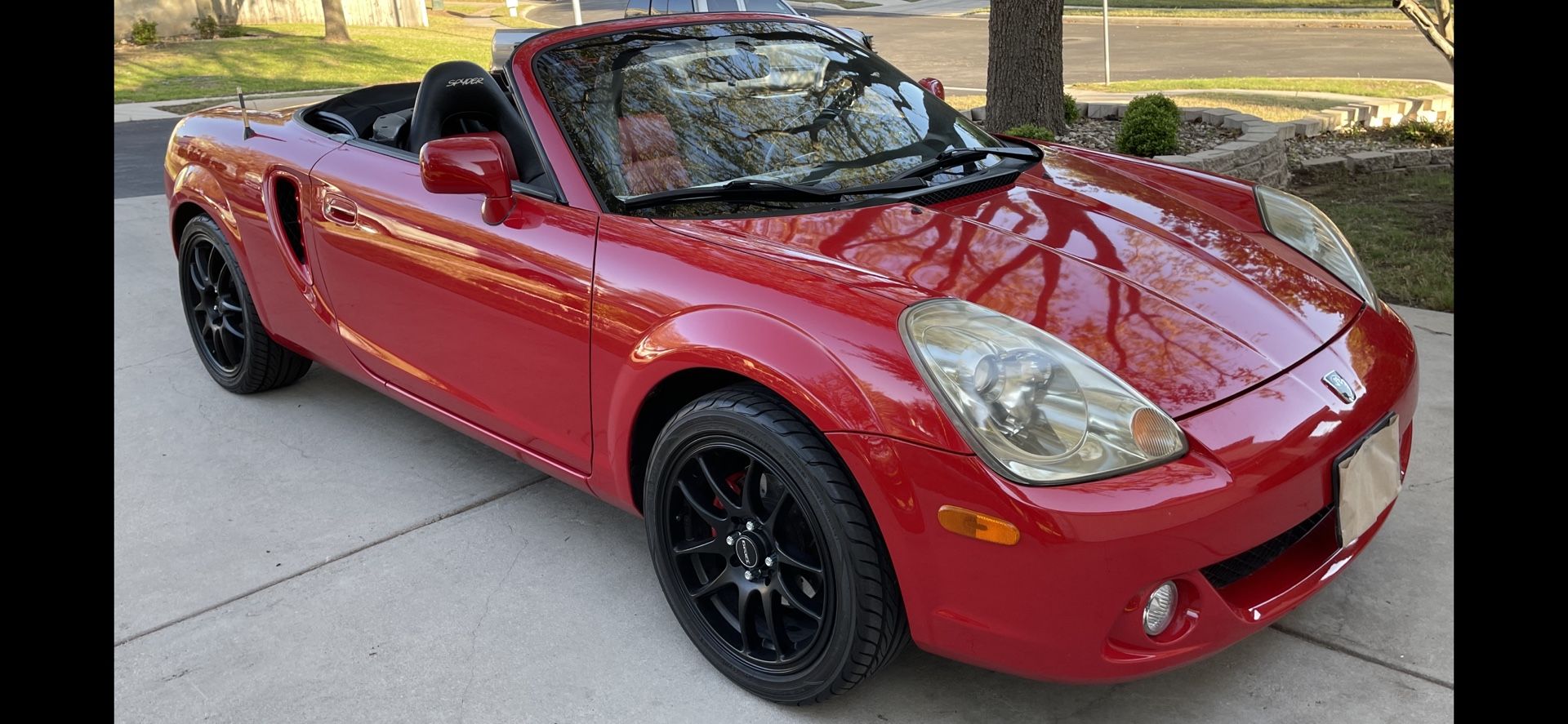2005 Toyota MR2 Spyder