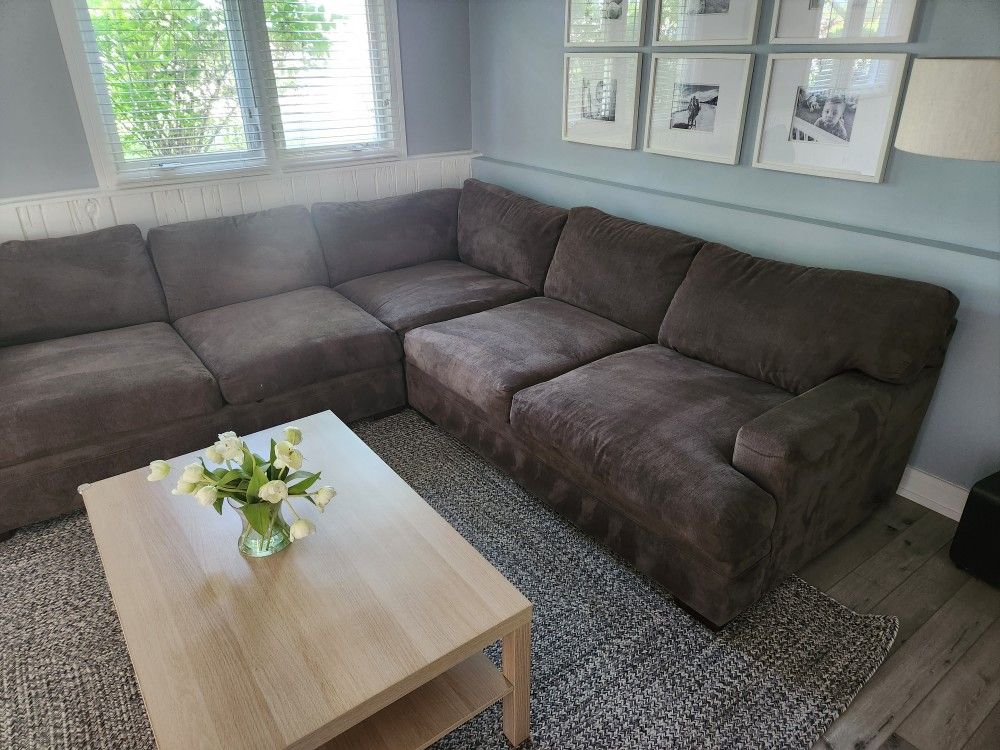 Sectional Couch