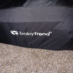 Baby Trend Bassinet $ 40