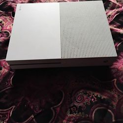 Xbox One For Sale Come With Everything But No Controller 