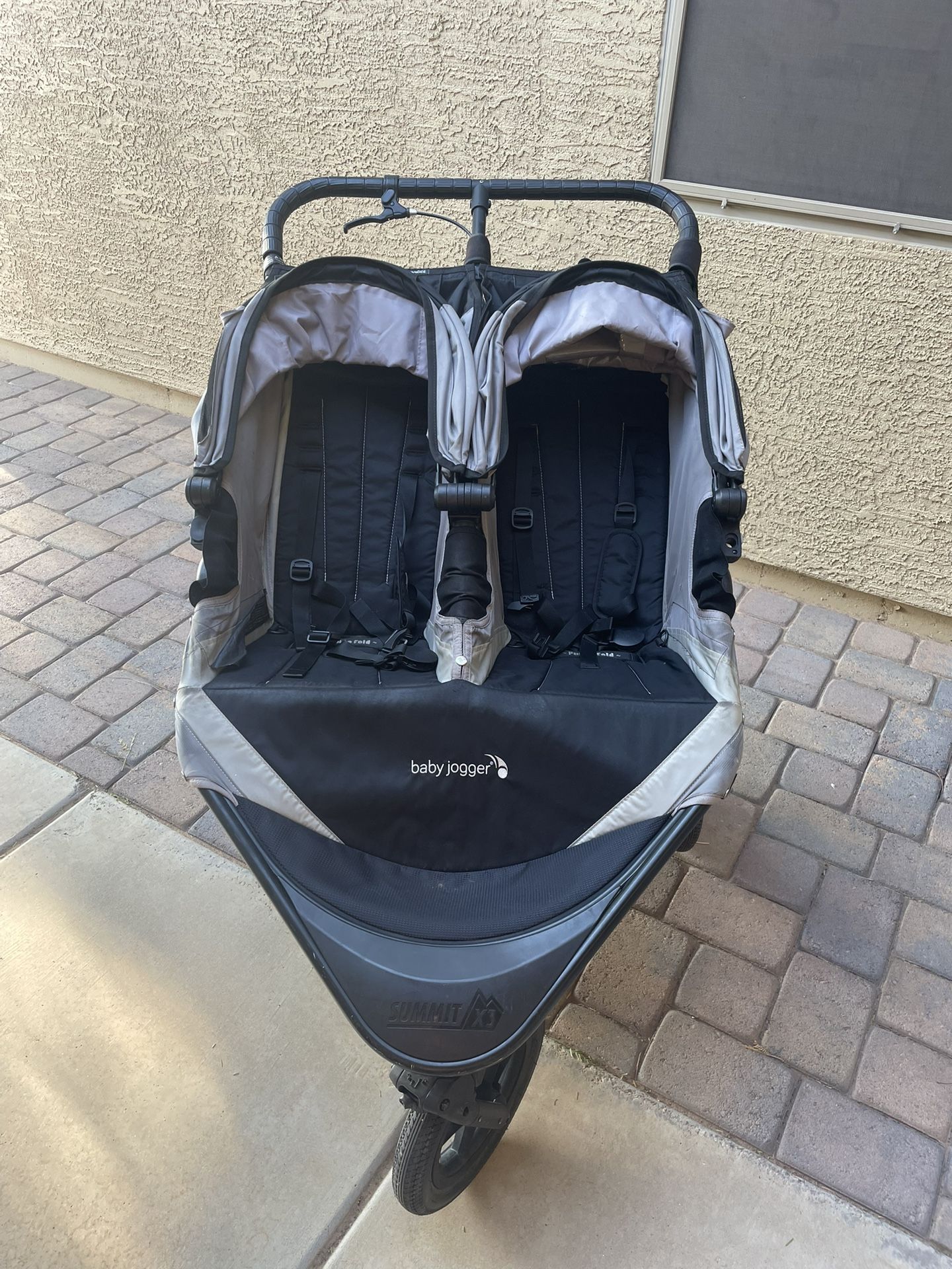 Baby Jogger Summit X3 Double Strolller 