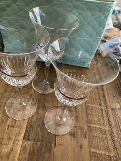 Crystal set of wine glasses