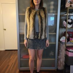 GLAMSIA Faux Fur Vest for Men Or Women Waterproof & Abrasion-resistant