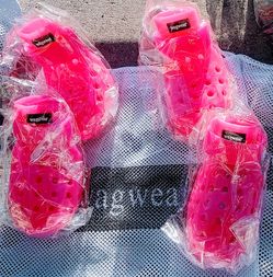 WAGWEAR DOG SHOES FOR PETS ALL SIZES DOGGY CROCS