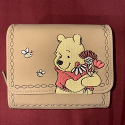 Winnie The Pooh x loungefly wallet 