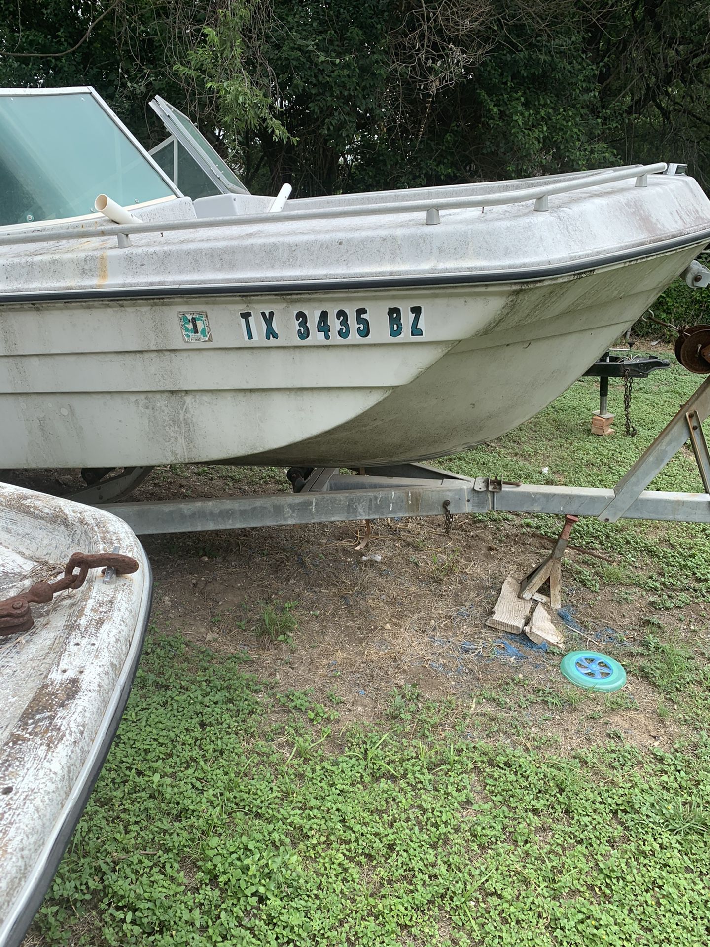 2 boats for sale cheap