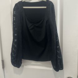 Women’s Black Blouse