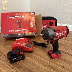 Milwaukee 1/2 High torque Impact Wrench 